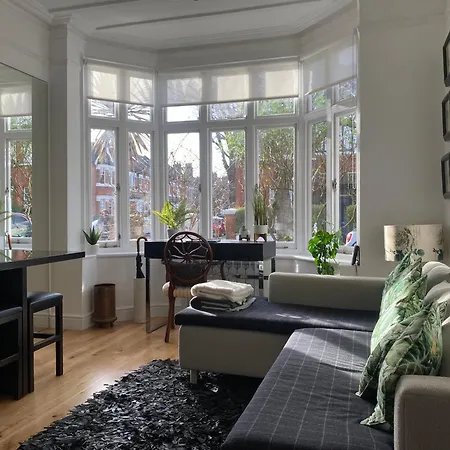Appartement Interior Designed Flat Near Kew Botanical Gardens à Londres Extérieur photo