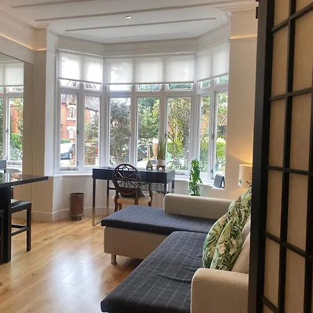 Appartement Interior Designed Flat Near Kew Botanical Gardens à Londres Extérieur photo