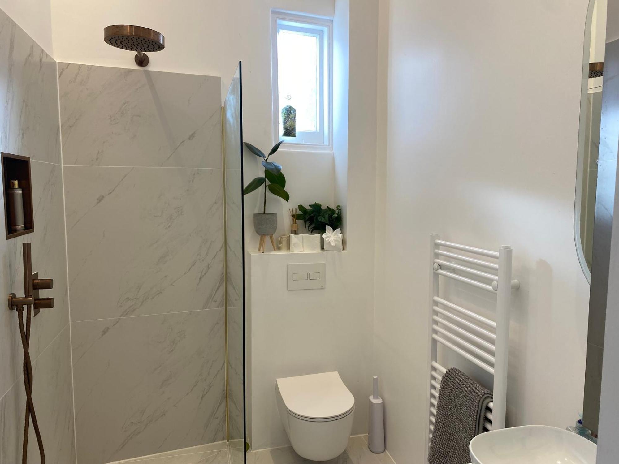 Interior Designed Flat Near Kew Botanical Gardens Апартаменты Лондон